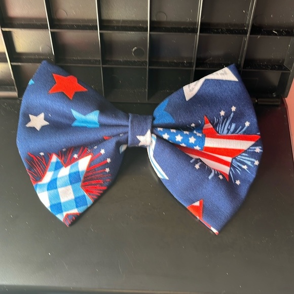 Patriotic bow - Picture 1 of 4